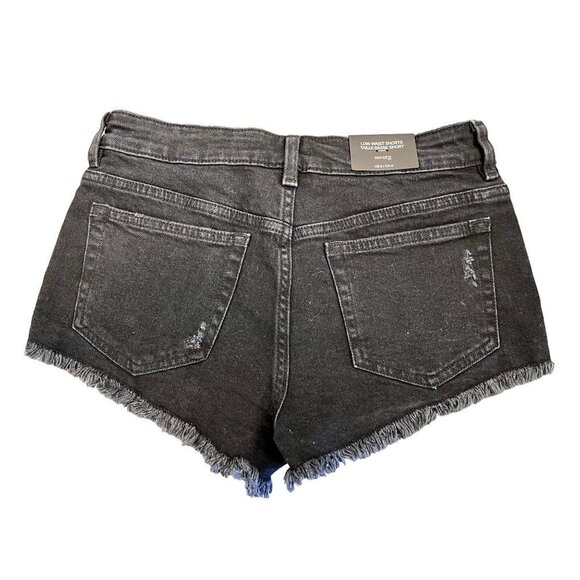 NWT Black Denim Low Rise  Distressed Jean Shorts  4 - Picture 5 of 8